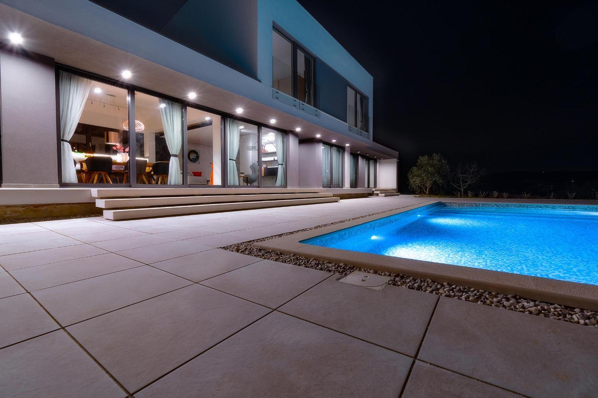 Martincic Residence - 5 Stars Luxury With Pool Heating On 4000M2 Rakalj Kültér fotó