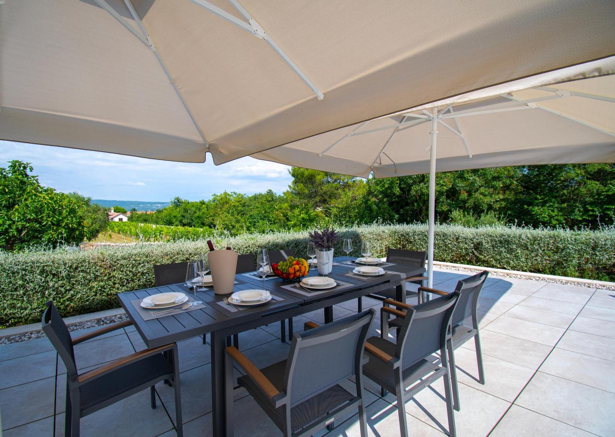 Martincic Residence - 5 Stars Luxury With Pool Heating On 4000M2 Rakalj Kültér fotó