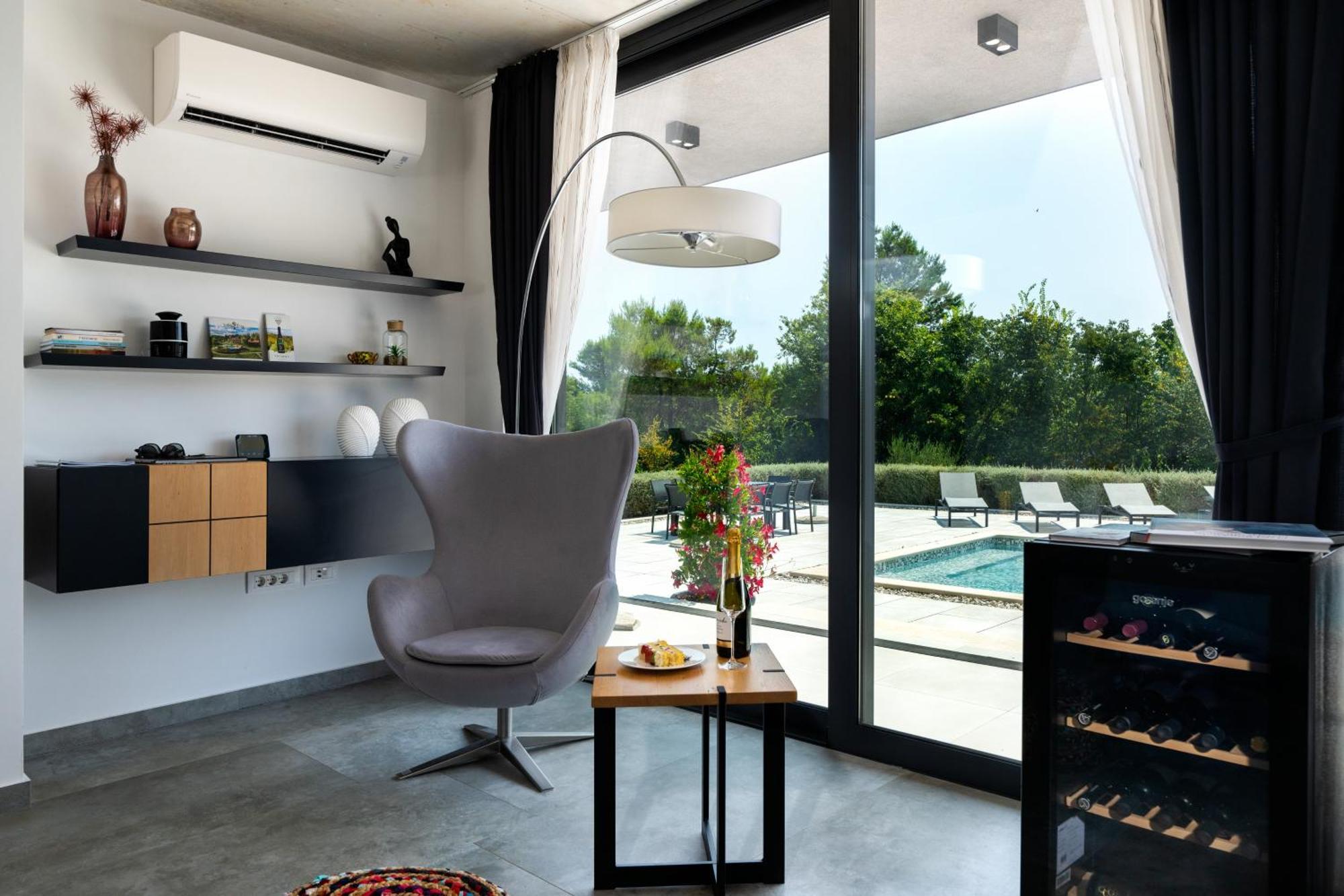 Martincic Residence - 5 Stars Luxury With Pool Heating On 4000M2 Rakalj Kültér fotó