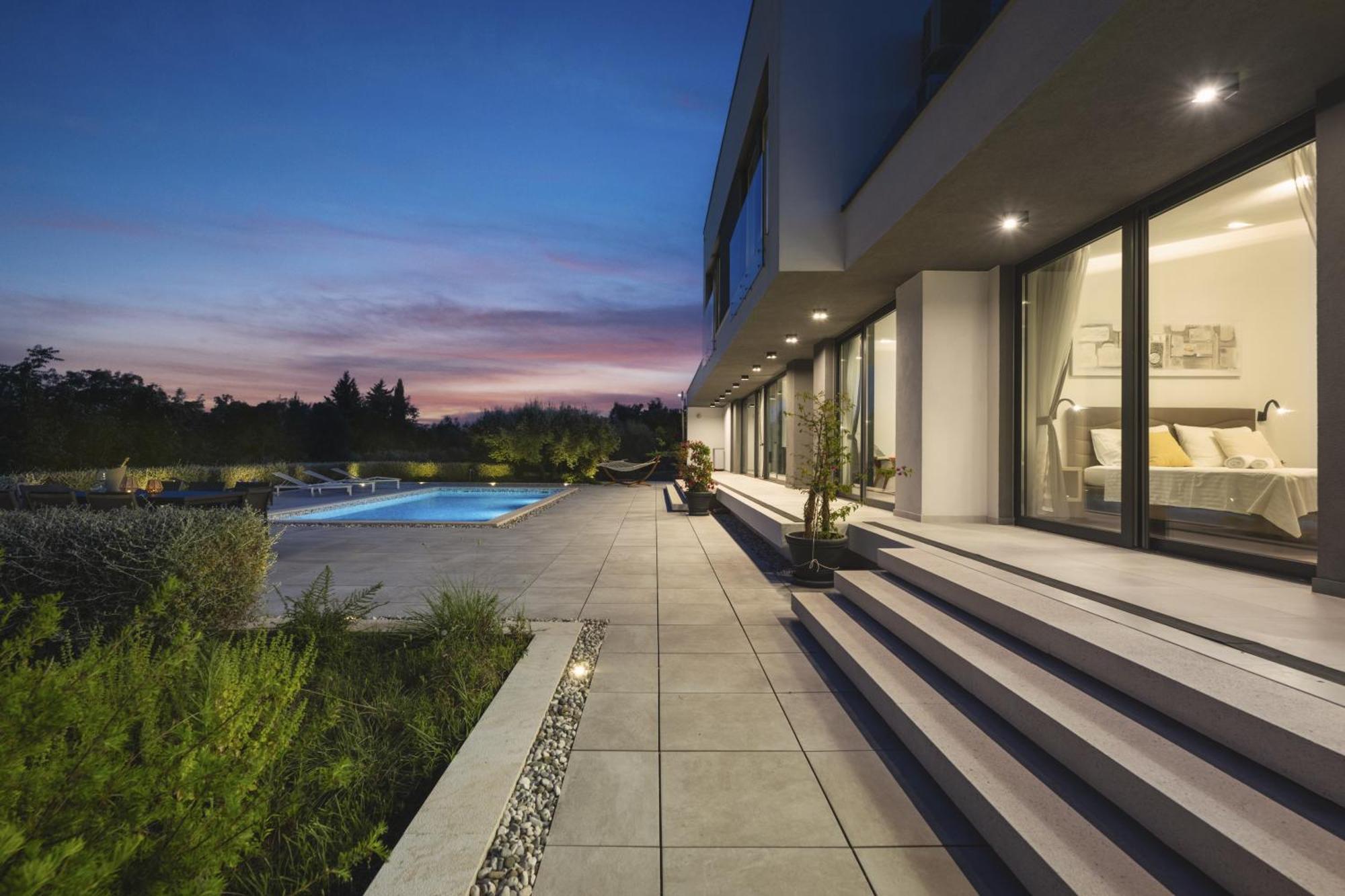 Martincic Residence - 5 Stars Luxury With Pool Heating On 4000M2 Rakalj Kültér fotó